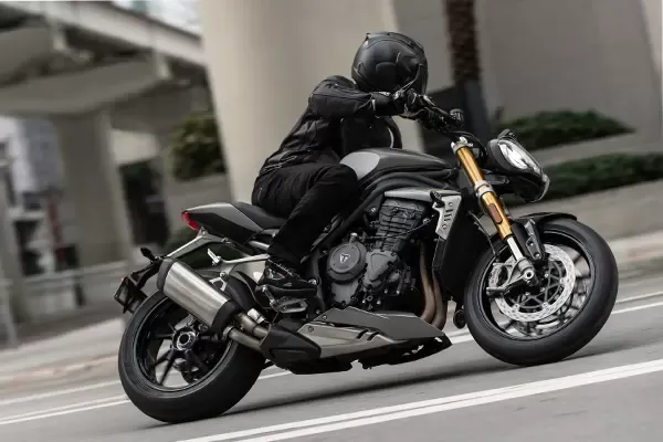 Triumph Speed Triple RS