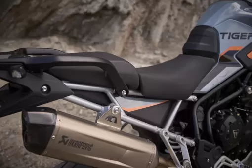 triumph-nov25-specialeditiontigers-gallery7.jpg