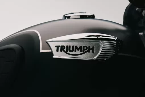 triumph-oct26-t40andt40black-gallery5.jpg